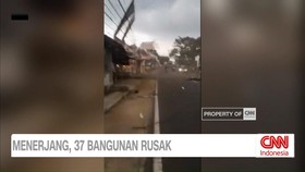 VIDEO: Puting Beliung Menerjang, 37 Bangunan Rusak