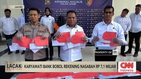 VIDEO: Karyawati Bank Bobol Rekening Nasabah Rp 7,1 Miliar