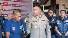 VIDEO: Ngaku Tak Punya Kerjaan, Ketua Grib Jaya Ditangkap Edarkan Sabu