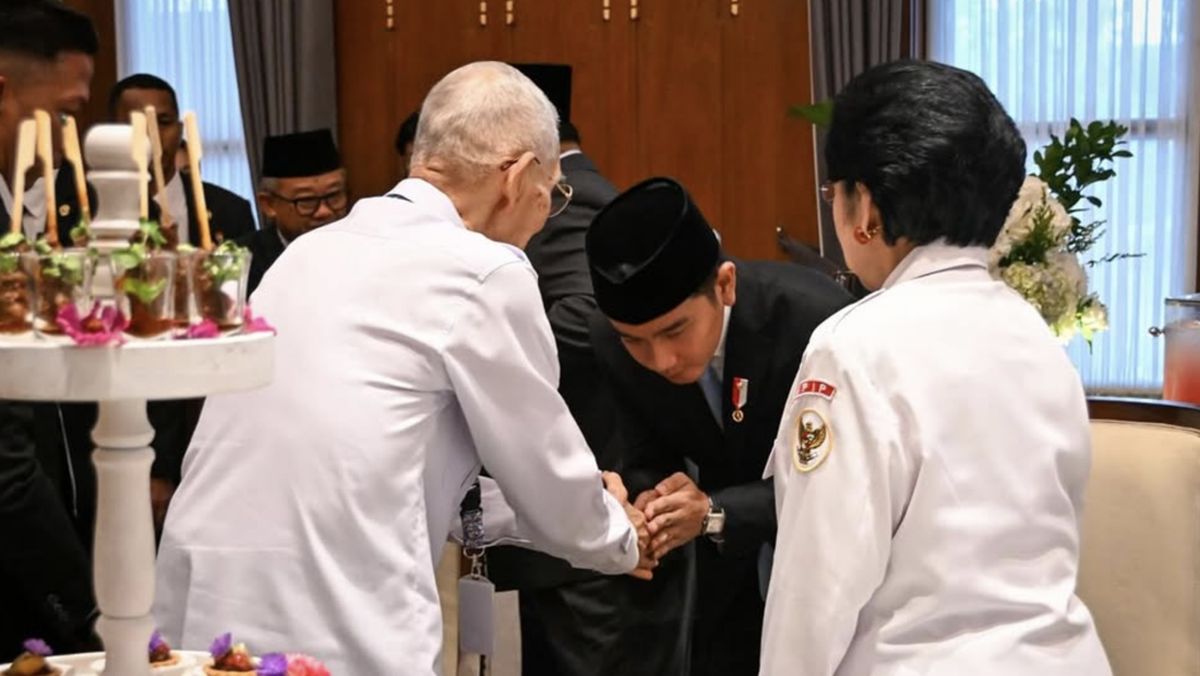 Gibran Unggah Momen Bersama Megawati dan Try Sutrisno