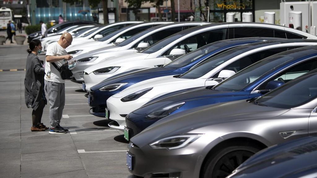 Pasar Mobil China Diproyeksi Stagnan 2026, Ini Alasannya