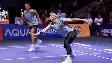 Berita Olahraga Terkini CNN Sport : Hasil Indonesia Open 2025: Fajar/Rian Gagal ke Final