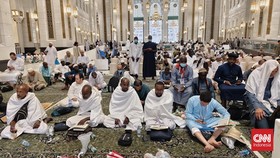 FOTO: Jelang Puncak Haji, Jemaah Masih Ramai ke Masjidil Haram