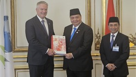 Airlangga Resmi Serahkan IM, Perkuat Komitmen Indonesia Aksesi OECD