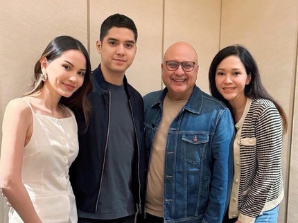 Momen Maia Estianty Temani Al Ghazali dan Alyssa Cari Perlengkapan Akad Nikah, Ini 5 Potretnya