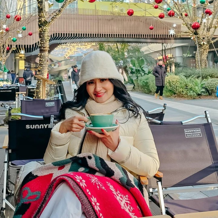 <p>Hal tersebut diketahui langsung melalui foto dan video yang diunggah Melisa di akun Instagram pribadinya. Ia sering kali mengabadikan aktivitas sehari-harinya di <em>platform</em> tersebut. (Foto: Instagram@melisa.trisnadi)</p>