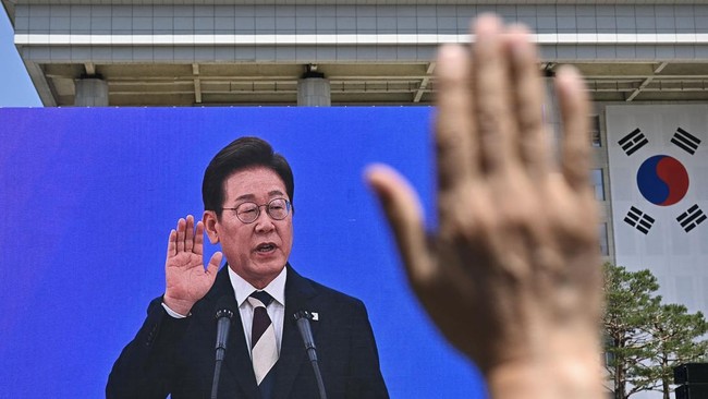 Presiden baru Korea Selatan Lee Jae Myung telah menyatakan niat untuk mengarahkan negaranya akur dengan Korea Utara.