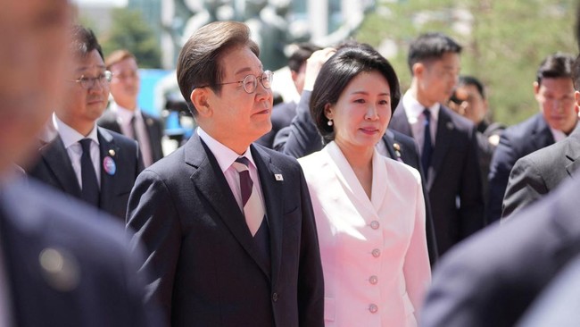 Presiden RI Prabowo Subianto menerima sambungan telepon dari Presiden Republik Korea Lee Jae Myung pada Senin (23/6) malam.