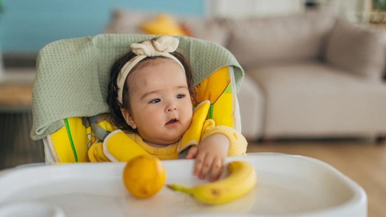 Pisang untuk Bayi: Waktu Pemberian, Manfaat, dan Jenis yang Bagus