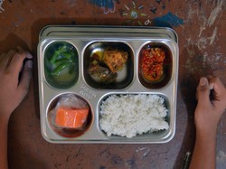 Anggaran Makan Bergizi Gratis Ditambah Jadi Rp 121 Triliun!