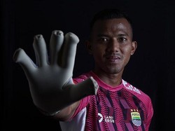 Kiper Persib yang Tersisa Usai Ditinggalkan Kevin Ray Mendoza