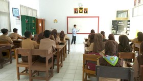 VIDEO: Jakarta Akan Uji Coba Pendidikan Dasar Gratis di Sekolah Swasta