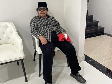 Ada Tanda Salib di Dinding, Agama Jaja Miharja Jadi Sorotan