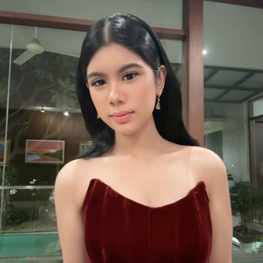 Anak AHY Mirip Safeea Putri Ahmad Dhani & Mulan, Ini 7 Potret Almira Yudhono Disorot