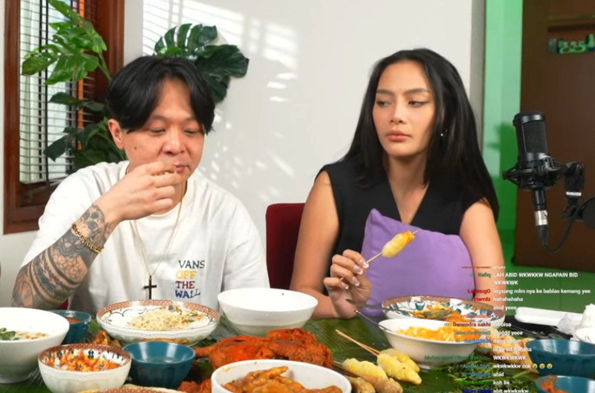 Bravy & Erika Carlina