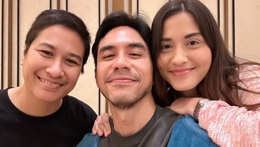 img-title Terpopuler: Potret Darius Sinathrya Bareng Adik Beda Agama hingga Kronologi Chairil JM Meninggal