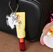 BeauPicks: Rekomendasi 6 Beauty Product yang Bisa Kamu Jadikan sebagai Bag Charm
