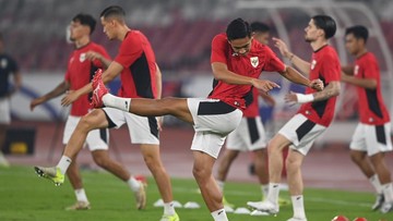Berita Olahraga Terkini CNN Sport : FOTO: Persiapan Indonesia dan China Sebelum Duel Krusial