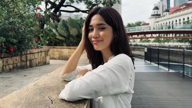 Nurra Datau Putri Ine Febriyanti yang Makin Bersinar di Dunia Hiburan, Ini 5 Potretnya