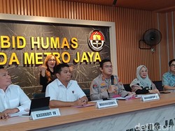 Siber Polda Metro Jaya Tangkap Pembobol Rekening Rp 304 Juta Modus APK
