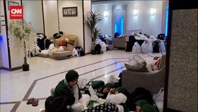 VIDEO: Puncak Haji, Jemaah Haji Terlantar dan Tak Terangkut ke Arafah