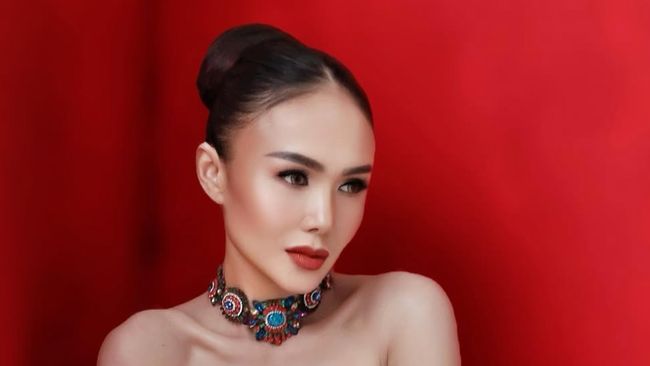 Komentar Yuni Shara soal Foto Raja yang Dipajang Ahmad Dhani di Ngundu Mantu Al Ghazali