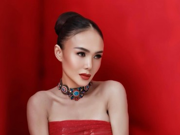 img-title Komentar Yuni Shara soal Foto Raja yang Dipajang Ahmad Dhani di Ngundu Mantu Al Ghazali