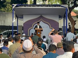 Khotbah Anies di Idul Adha: Kompetensi Dikalahkan Koneksi