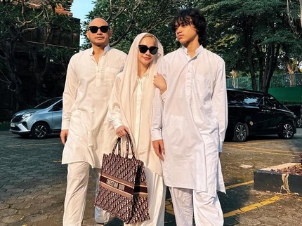 Potret Style Keluarga Artis Rayakan Idul Adha, Bunga Citra Lestari hingga Citra Kirana