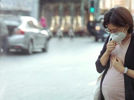 Cara Menghindari Polusi Udara selama Hamil agar Perkembangan Janin Tak Terganggu