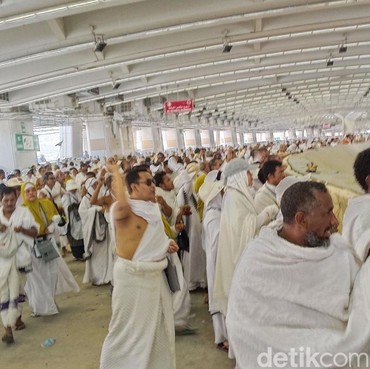 Menguak Kisah Orang Indonesia Pertama yang Naik Haji, Begini Sejarahnya