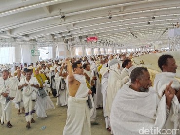img-title Menguak Kisah Orang Indonesia Pertama yang Naik Haji, Begini Sejarahnya