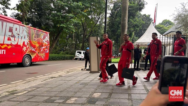 Pemain-pemain Timnas Indonesia mendapat hadiah istimewa dari Presiden RI Prabowo Subianto berupa arloji mewah.