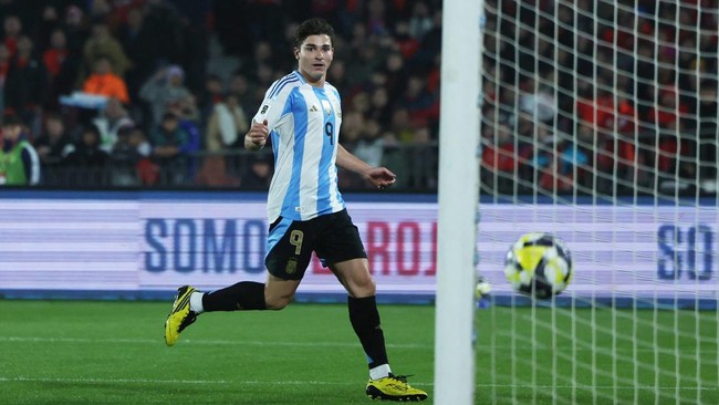 Argentina Menang, Brasil Imbang Argentina mengemas kemenangan atas Chile dalam lanjutan Kualifikasi Piala Dunia 2026, sementara Brasil yang kini dilatih Carlo Ancelotti gagal menang.