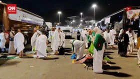 VIDEO: Jemaah Haji Bergerak ke Muzdalifah usai Wukuf Arafah