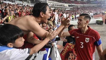 Update Eksklusif Olahraga CNN : FOTO: Perayaan Timnas Indonesia Gebuk China