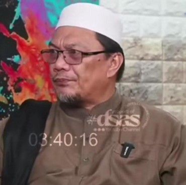 Sosok Ustaz Yahya Waloni, Meninggal Dunia Saat Khutbah Jumat di Makassar