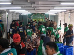 Istiqlal Tak Bagi Daging Kurban Perorangan, Distribusi via Lembaga Terdata