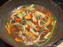 Lin: Udang Sereal dan Shimeji Tofu di Restoran Chinese Nyaman Buat Keluarga