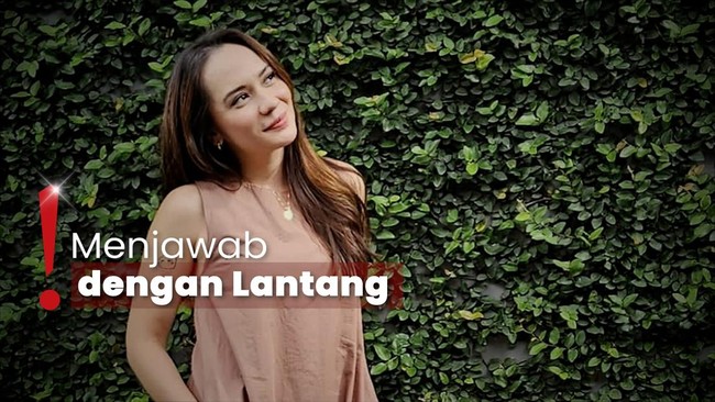 Putri Anne Spontan Jawab Sembah Batu Disinggung Agama yang Dianut