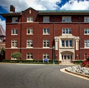 7 Universitas di Dunia dengan Nama Paling Unik, Pernah Dengar?