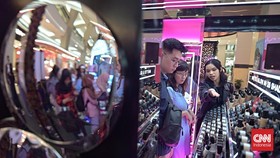 FOTO: Berburu Diskon Kosmetik di BeautyFest Asia Jakarta 2025