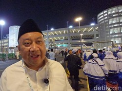 Banyak Jemaah Terbengkalai, Lalu Hadrian: Pelaksanaan Haji Tak Sesuai Rencana