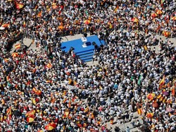 Puluhan Ribu Orang Demo Tuntut PM Spanyol Mundur Buntut Skandal Korupsi