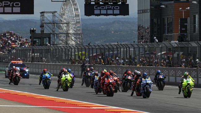 Jadwal Siaran Langsung MotoGP Aragon 2025 di Trans7 Balapan MotoGP Aragon 2025 akan berlangsung malam ini, Minggu (8/6). Berikut jadwal siaran langsung MotoGP Aragon 2025 di Trans7.