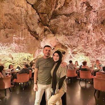 Terpopuler: Nadiem Makarim Korupsi Laptop Hingga Eza Giogino Digugat Cerai Istri