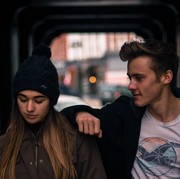 5 Tanda Kamu Terjebak di Rebound Relationship, Cinta atau Cuma Pelarian?