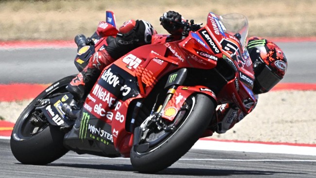 Pertarungan sengit di trek balap motor bakal berlanjut dalam MotoGP Italia 2025 di Sirkuit Mugello, 20-22 Juni. Berikut jadwal MotoGP Italia 2025.