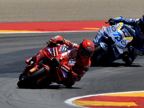 Alex Sengaja Biarkan Marc Marquez Menang Sprint Race MotoGP Belanda? 