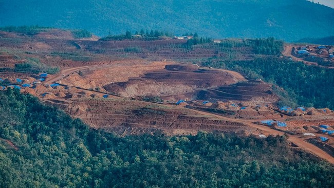 Sejumlah media asing menyoroti gaduh soal izin tambang nikel di Raja Ampat, Papua Barat Daya, Indonesia.